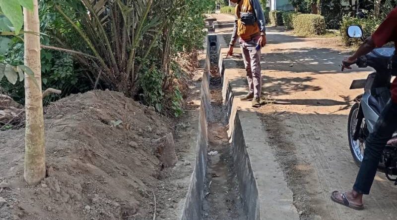 Proyek Drainase di Dusun Grujukan RT 04/RW 04 Desa Jatisari Dipertanyakan Warga