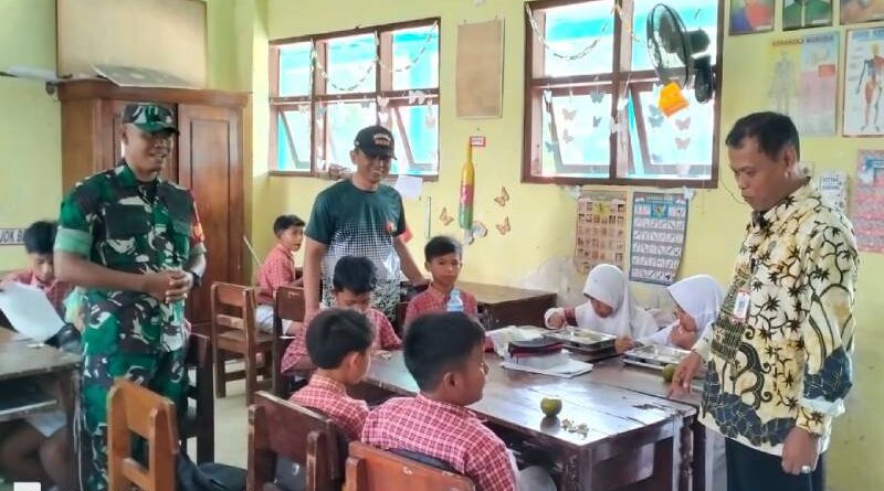 Pendistribusian Makanan Bergizi Nasional Gratis di Wilayah Desa Baletbaru, Kecamatan Sukowono, Jember