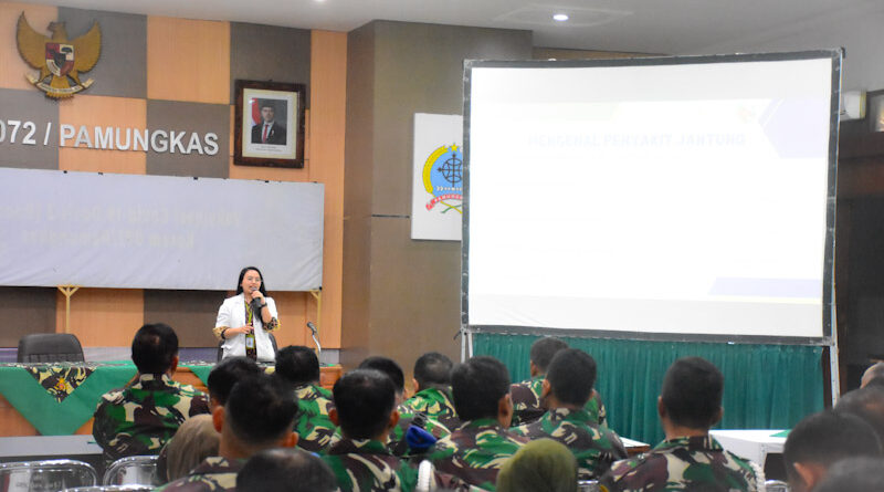 Prajurit dan PNS Korem 072/Pamungkas Terima Sosialisasi Penyakit Jantung