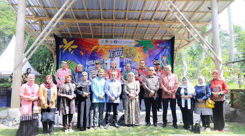 Teguhkan Pelestarian Budaya di Era Digital melalui Festival Egrang Tanoker ke-XIV