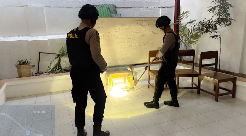 Polres Pasuruan Lakukan Sterilisasi Gereja