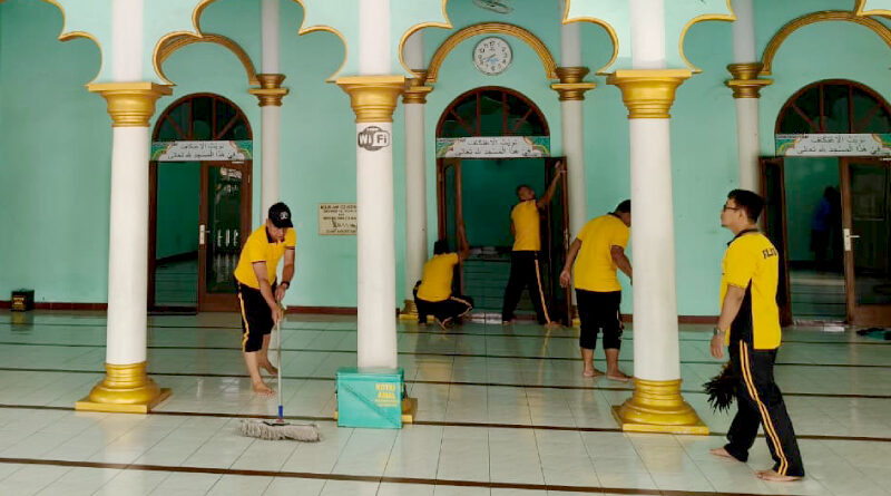 Menyambut Hari Bhayangkara ke-80, Polres Madiun Gelar Bakti Religi Serentak di Sejumlah Tempat Ibadah