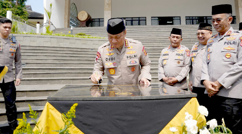 Masjid Panggilan Sujud Direvitalisasi, Wakapolri: Bangun Karakter, Bangun Peradaban