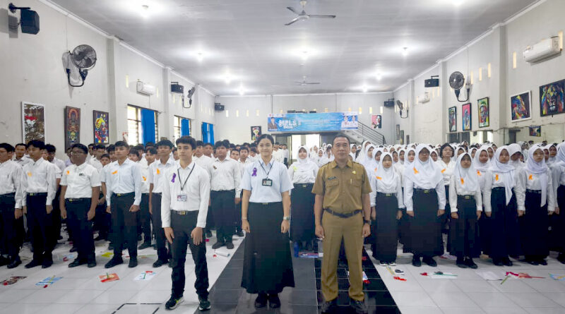 Ajak Murid Baru Berpacu dalam Berprestasi, SMAN 1 Jember Gelar MPLS 2026