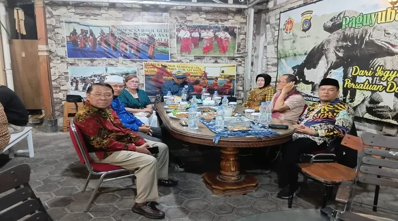 Perayaan HUT Ke-1 Resto Pantai Timur & HUT Ke-24 Radio Sasando 90.3 FM