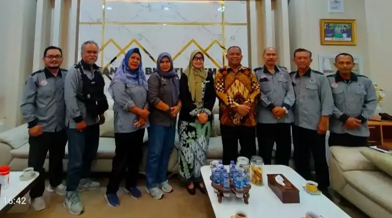 DPD IWO Indonesia Sleman Beraudiensi dengan Bupati Sleman