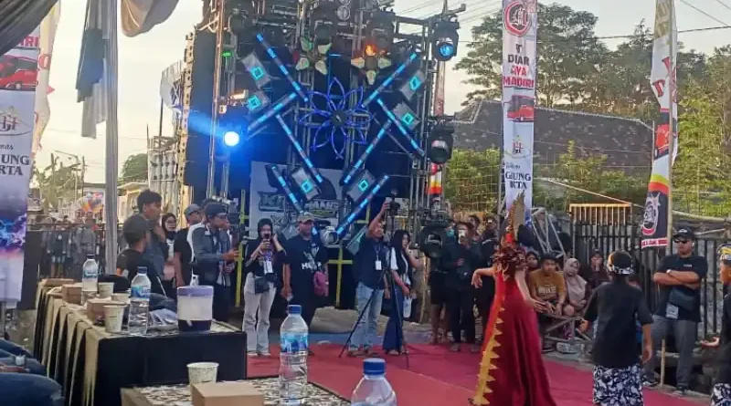 Ki Demang Pro Audio, Sound System Menggelegar Milik Kades Tumpeng